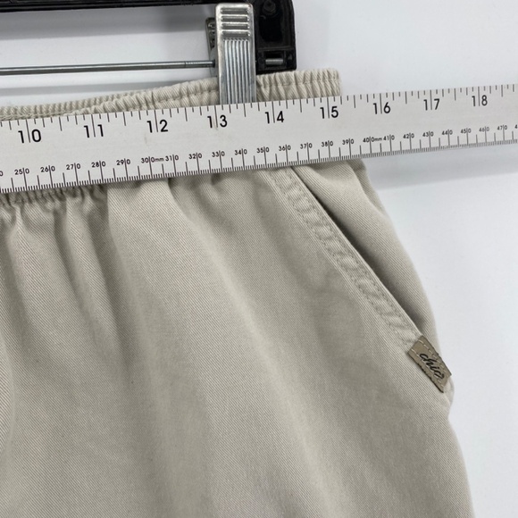 Chic Collection Shorts Women's 18  Stretch Elastic Waist Pull on Denim Bermuda - Picture 4 of 11